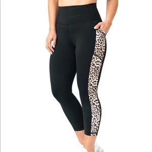 Leopard Capri Leggings - Zyia brand